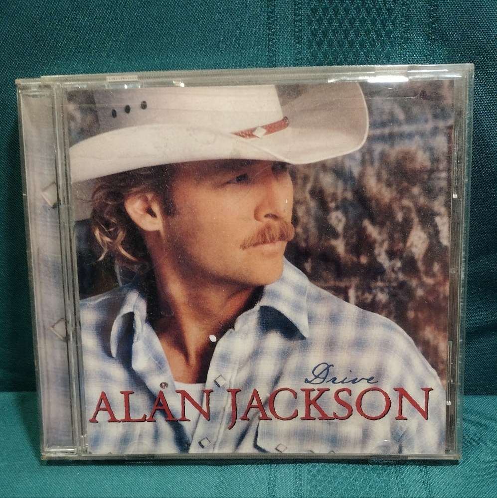 ⭐ BOGO ⭐ Alan Jackson CD ( DRIVE.)